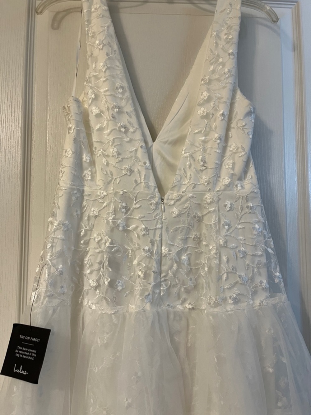 NWT Lulus Confidently Gorgeous Ivory Tulle Embroidered Backless Midi Dress - Picture 6 of 7